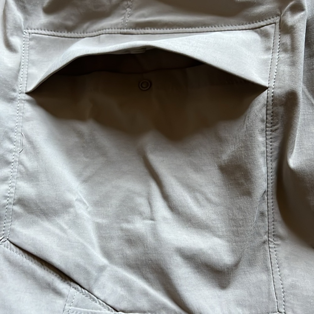 34 - Under Armour 1383560 UA Fish Hunter Pro 2.0 Cargo Men's fishing  Shorts $65 - Picture 8 of 9